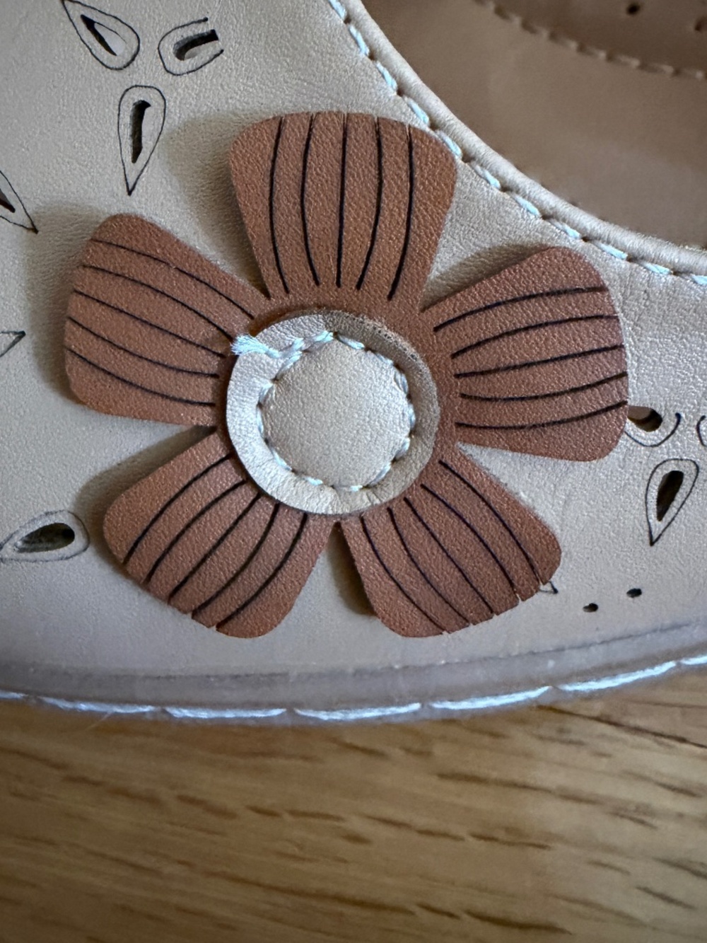 Mary Jane Shoes Womens Size 8.5 Tan - Picture 9 of 16